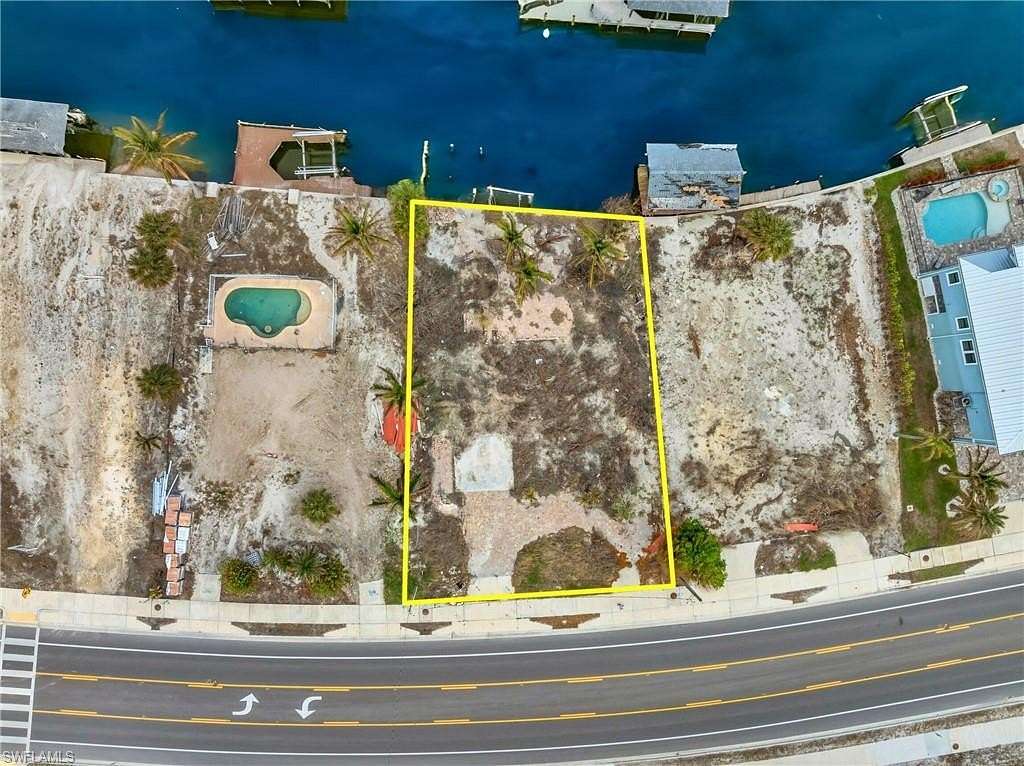 0.243 Acres of Residential Land for Sale in Fort Myers Beach, Florida