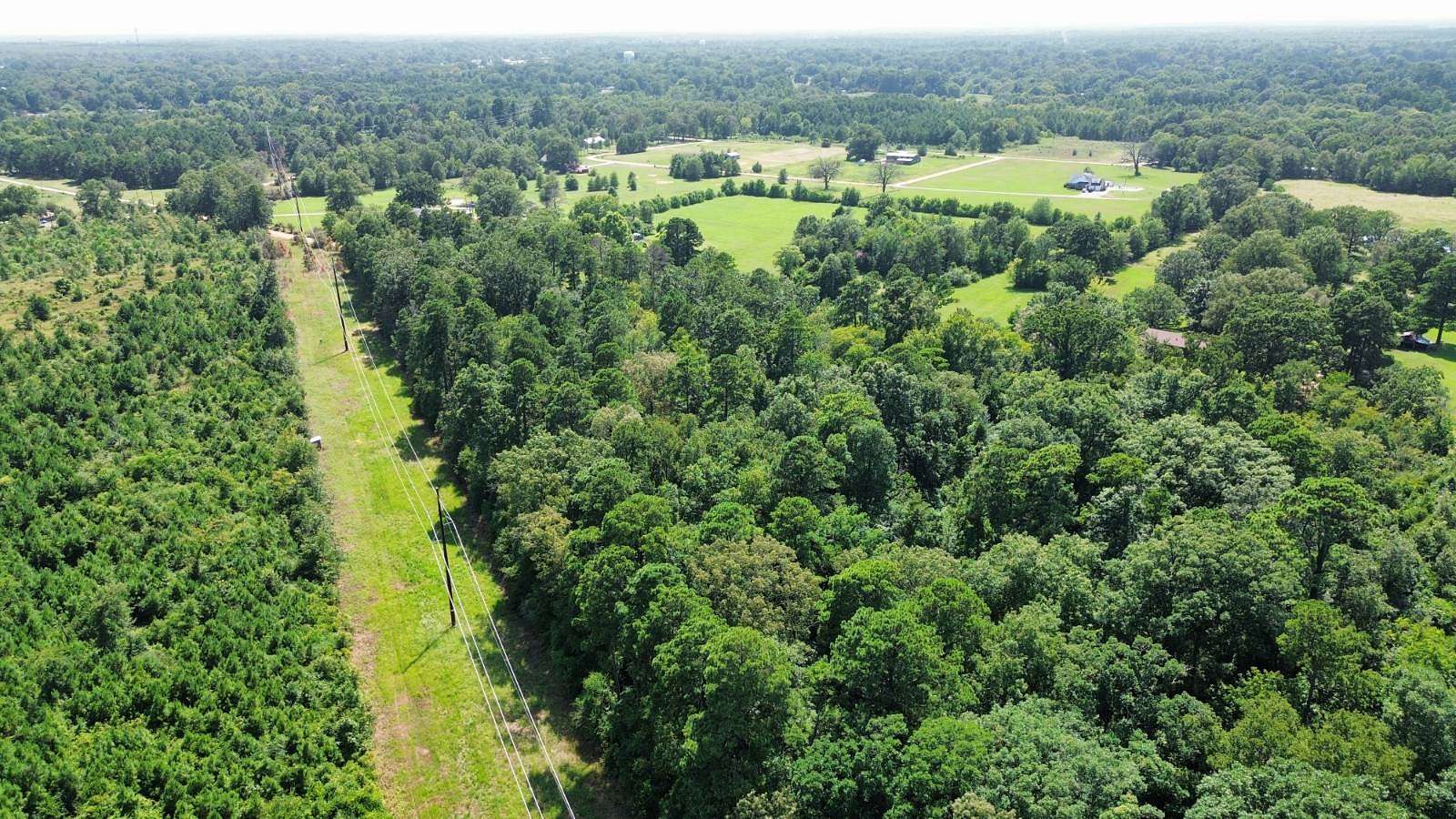10.1 Acres of Land for Sale in Ashdown, Arkansas