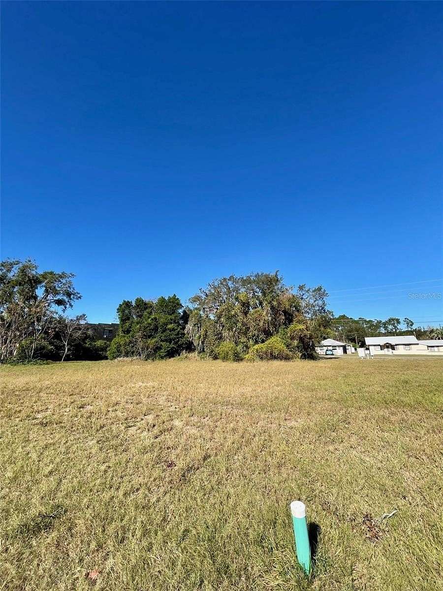 0.14 Acres of Residential Land for Sale in Howey-in-the-Hills, Florida