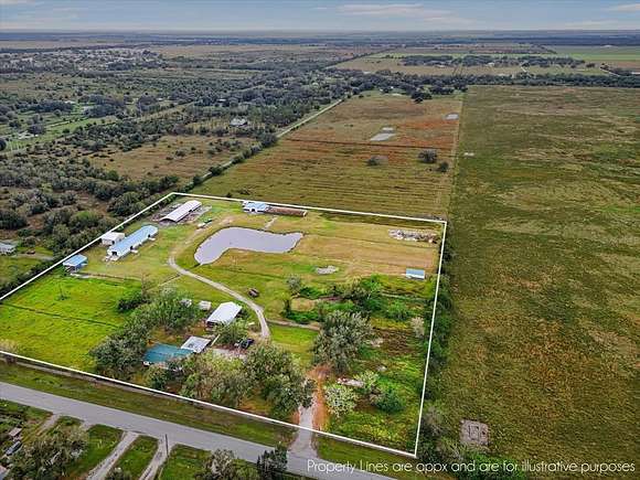 10 Acres of Residential Land with Home for Sale in Arcadia, Florida