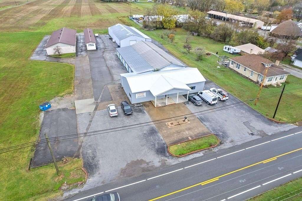 38.369 Acres of Commercial Land for Sale in Hopkinsville, Kentucky