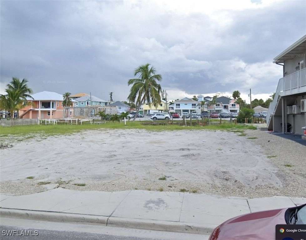 0.17 Acres of Mixed-Use Land for Sale in Fort Myers Beach, Florida