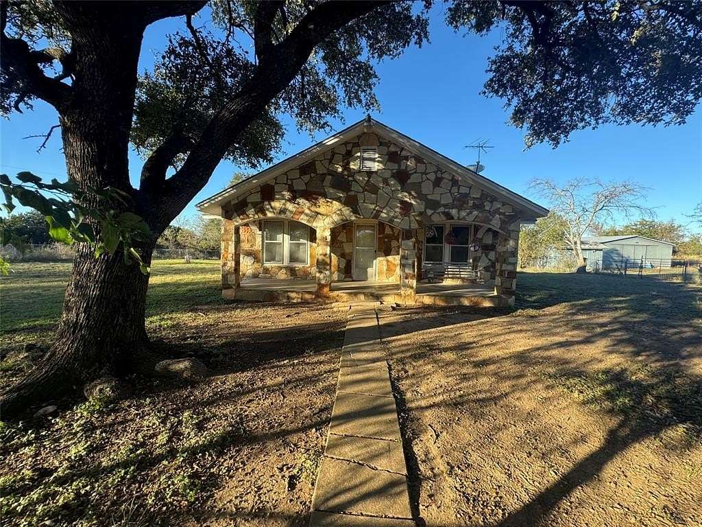 9.802 Acres of Residential Land with Home for Lease in Granbury, Texas