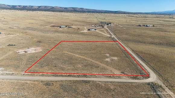 2.46 Acres of Residential Land for Sale in Paulden, Arizona