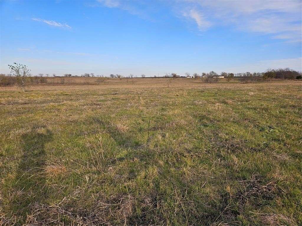 13 Acres of Land for Sale in Quinlan, Texas