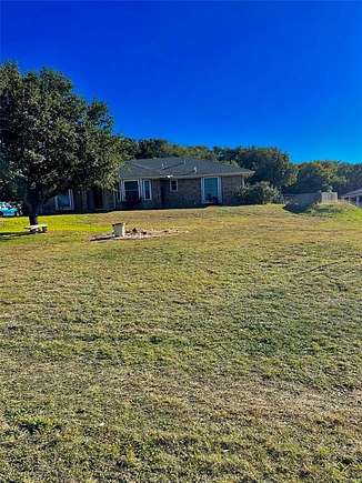 5 Acres of Residential Land with Home for Sale in Fort Worth, Texas