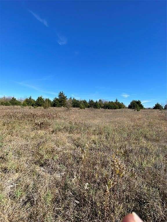 15 Acres of Recreational Land for Sale in Ladonia, Texas