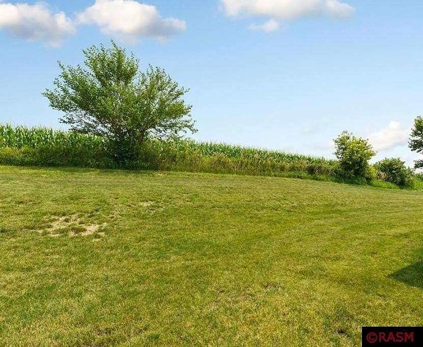 0.28 Acres of Residential Land for Sale in Madelia, Minnesota