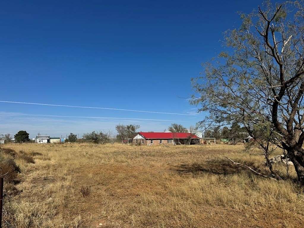 5.608 Acres of Residential Land with Home for Sale in Midland, Texas