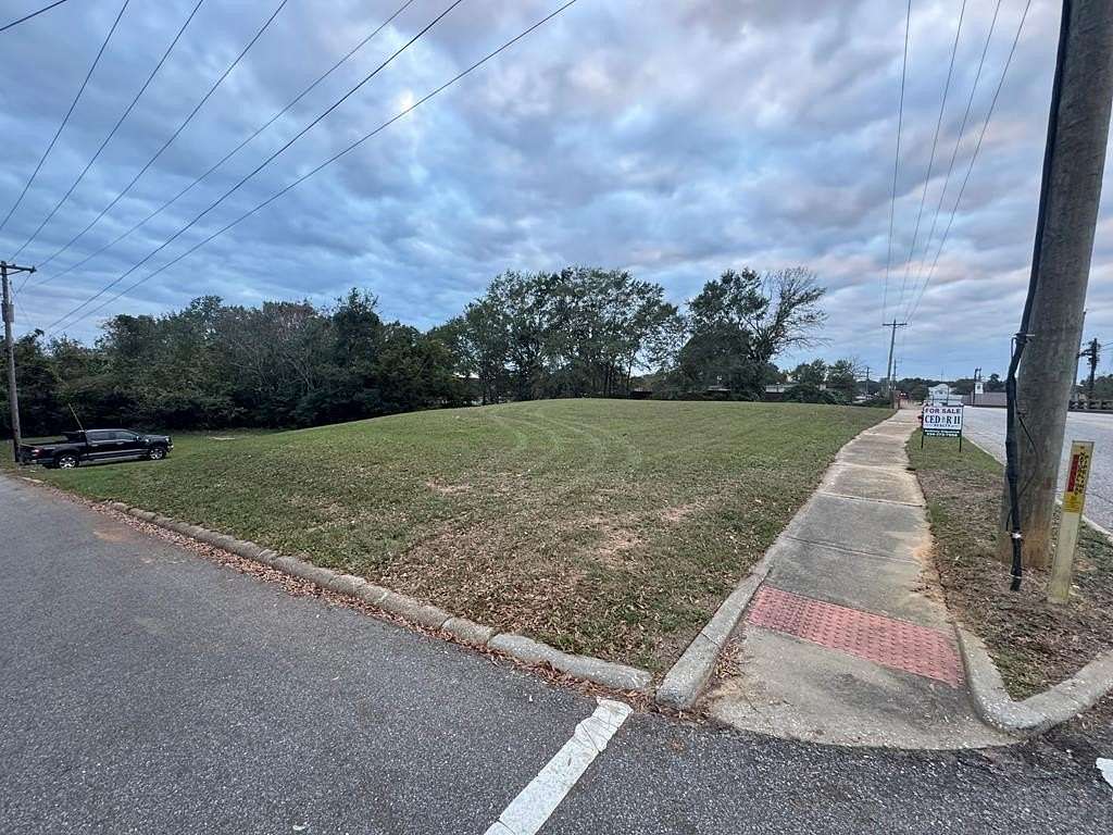 1 Acre of Commercial Land for Sale in Troy, Alabama