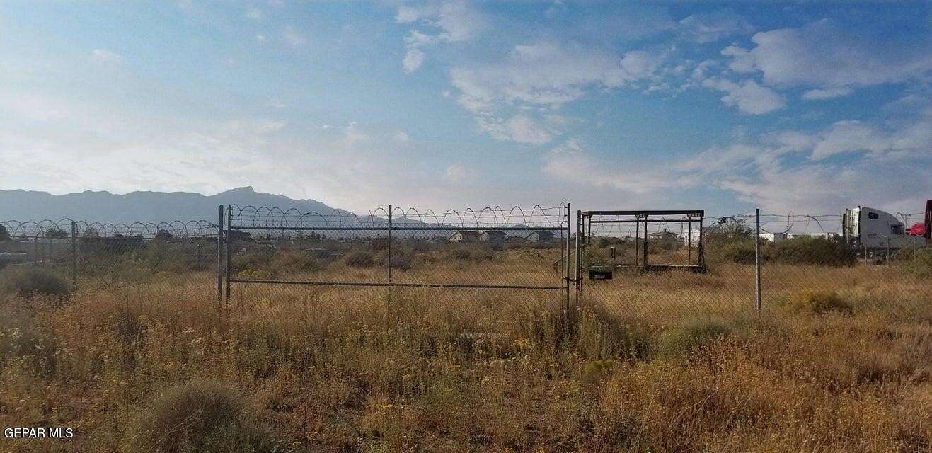 2.2 Acres of Commercial Land for Sale in El Paso, Texas