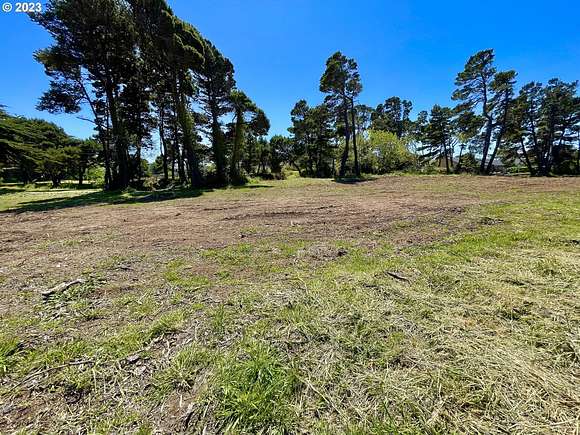 0.17 Acres of Residential Land for Sale in Bandon, Oregon