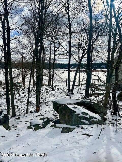 0.25 Acres of Residential Land for Sale in Tobyhanna, Pennsylvania