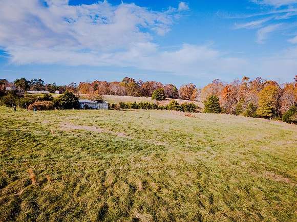 32.6 Acres of Agricultural Land for Sale in Gaffney, South Carolina