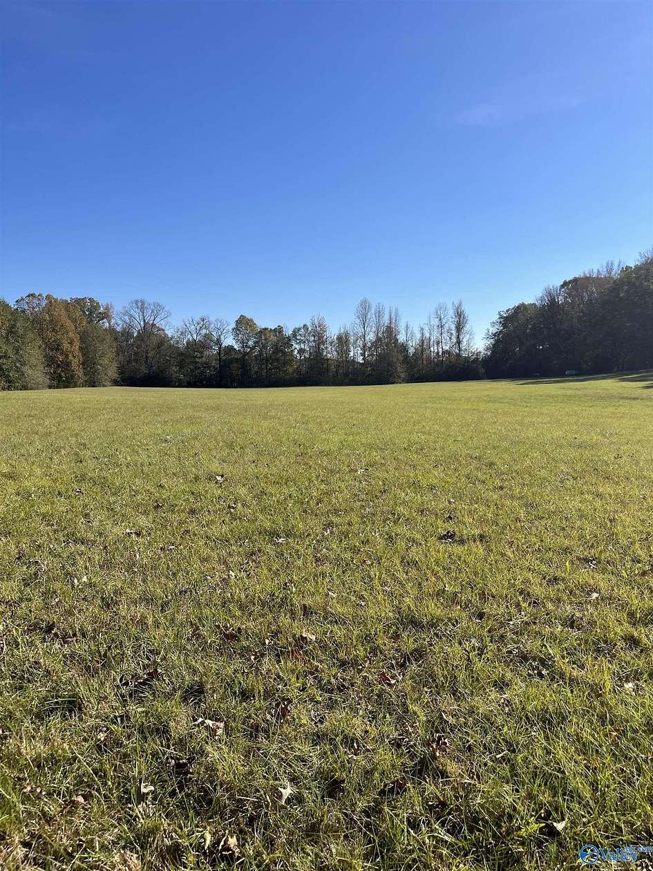 6.9 Acres of Residential Land for Sale in Gadsden, Alabama