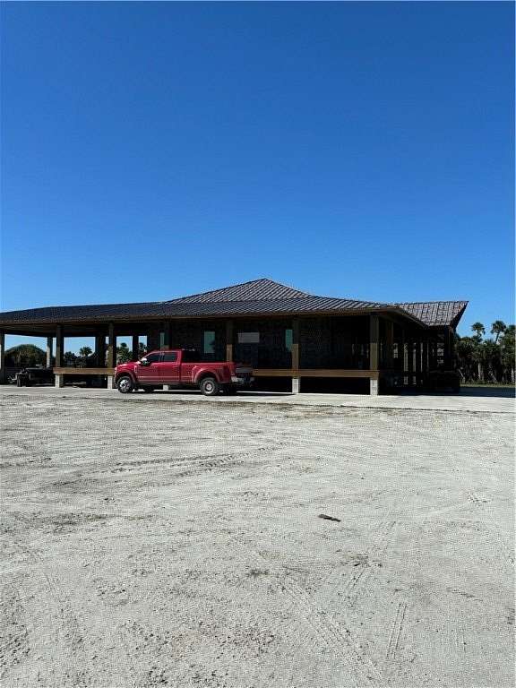 125 Acres of Land with Home for Sale in Fort Pierce, Florida