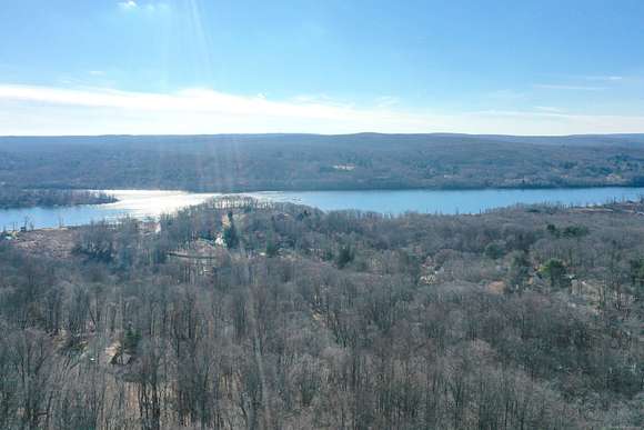 18.5 Acres of Land for Sale in Haddam, Connecticut