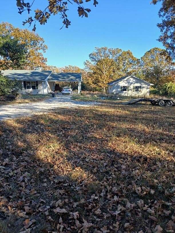 2 Acres of Residential Land with Home for Sale in Steelville, Missouri