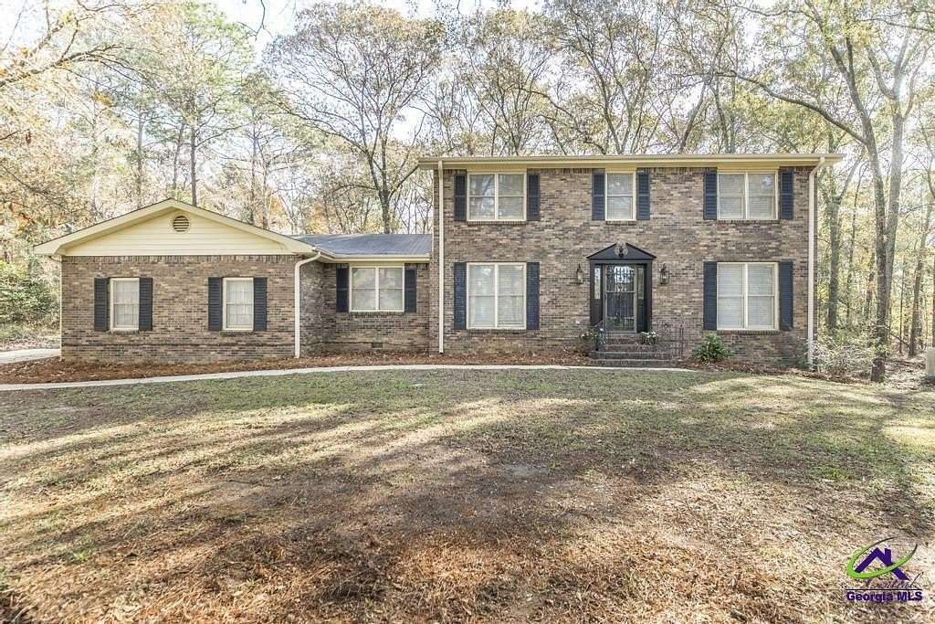 2.15 Acres of Residential Land with Home for Sale in Warner Robins, Georgia