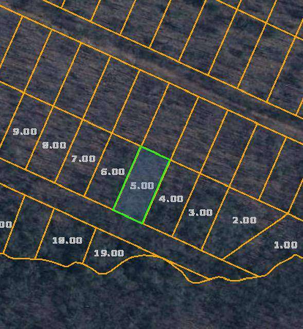 0.24 Acres of Residential Land for Sale in Crab Orchard, Tennessee