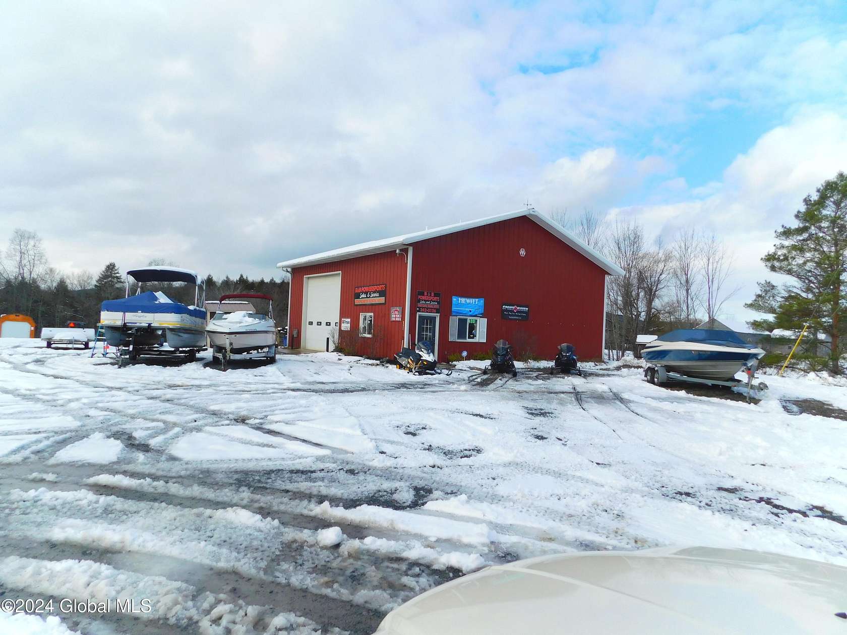 4.5 Acres of Improved Commercial Land for Sale in Esperance, New York