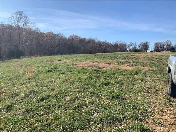 19.4 Acres of Land for Sale in Huntsville, Arkansas