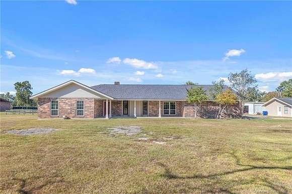 14 Acres of Land with Home for Sale in Ragley, Louisiana