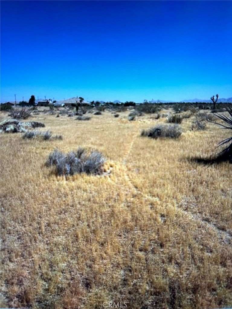 2.026 Acres of Land for Sale in Apple Valley, California