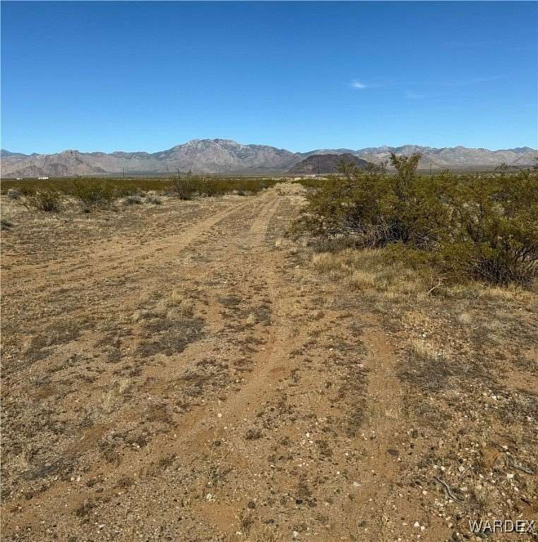 640 Acres of Land for Sale in Yucca, Arizona