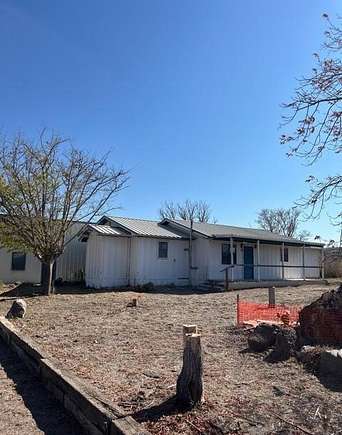 2.5 Acres of Residential Land with Home for Sale in Fort Davis, Texas