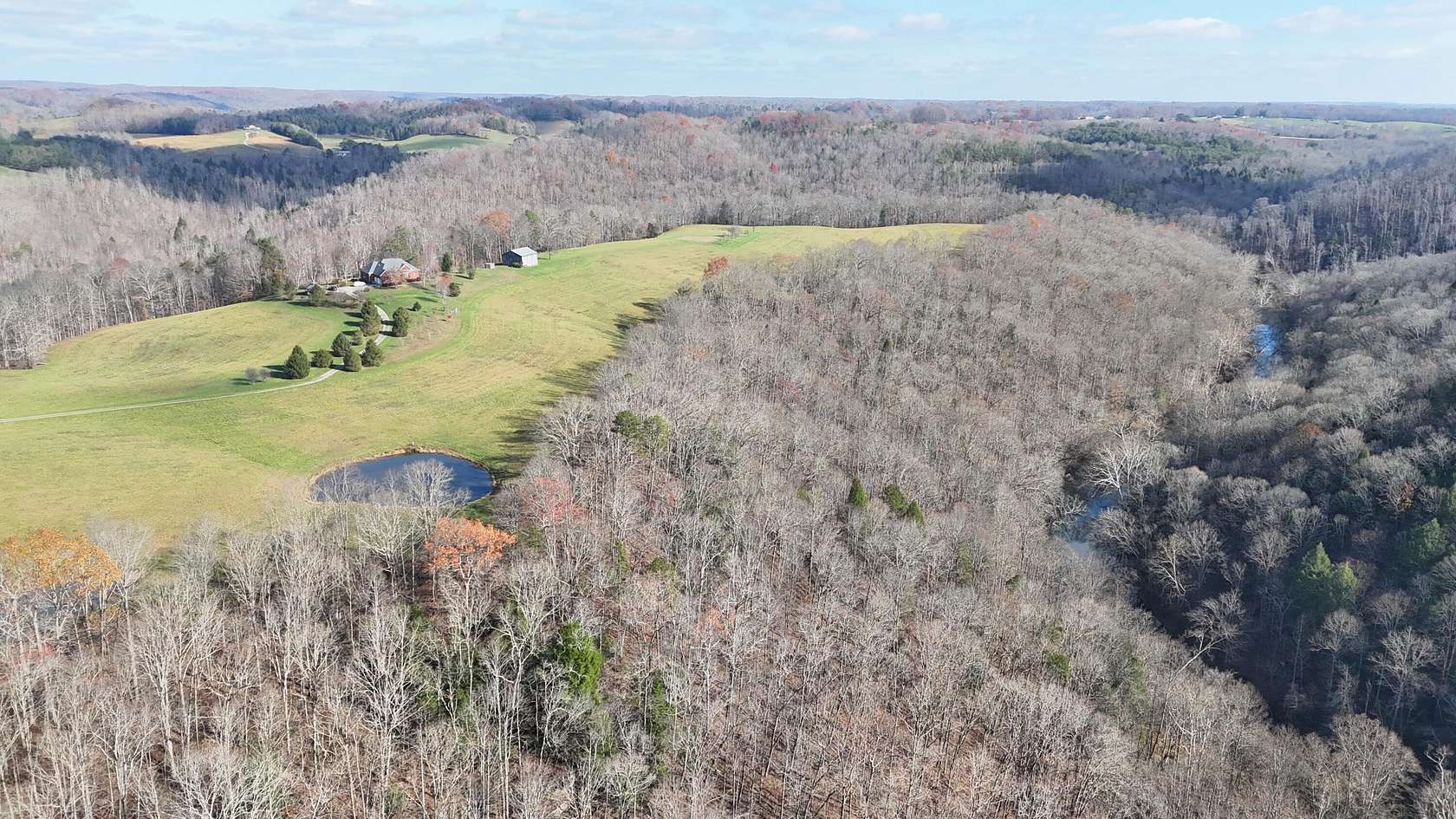 186 Acres of Agricultural Land with Home for Sale in East Bernstadt, Kentucky