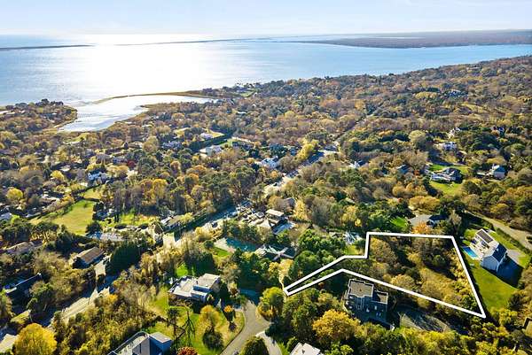 0.97 Acres of Residential Land for Sale in Southampton, New York
