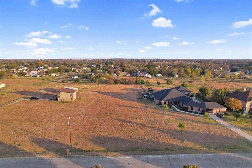 1.12 Acres of Residential Land for Sale in Red Oak, Texas