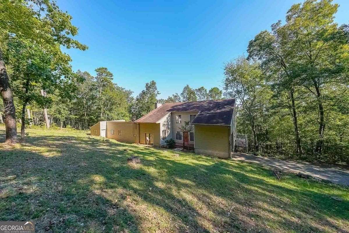 7.45 Acres of Residential Land with Home for Sale in Rome, Georgia