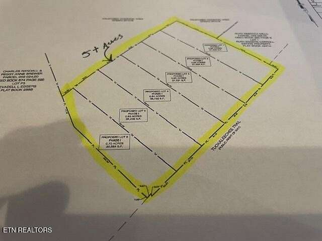 5 Acres of Residential Land for Sale in Maryville, Tennessee