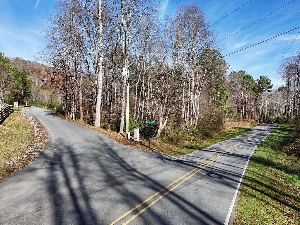 1 Acre of Land for Sale in Hayesville, North Carolina