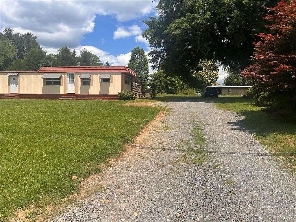 1.24 Acres of Residential Land for Sale in Mount Airy, North Carolina