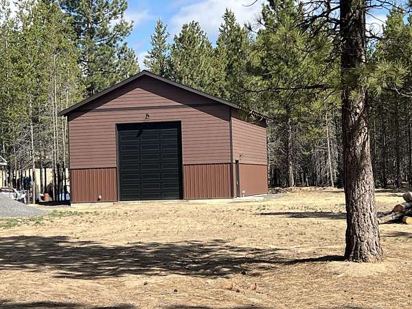 0.97 Acres of Residential Land for Sale in La Pine, Oregon