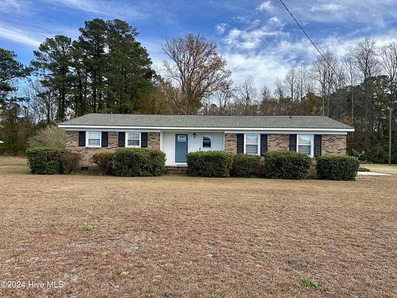 2.38 Acres of Residential Land with Home for Sale in Plymouth, North Carolina