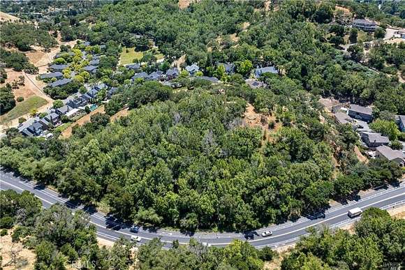 1.4 Acres of Land for Sale in Novato, California