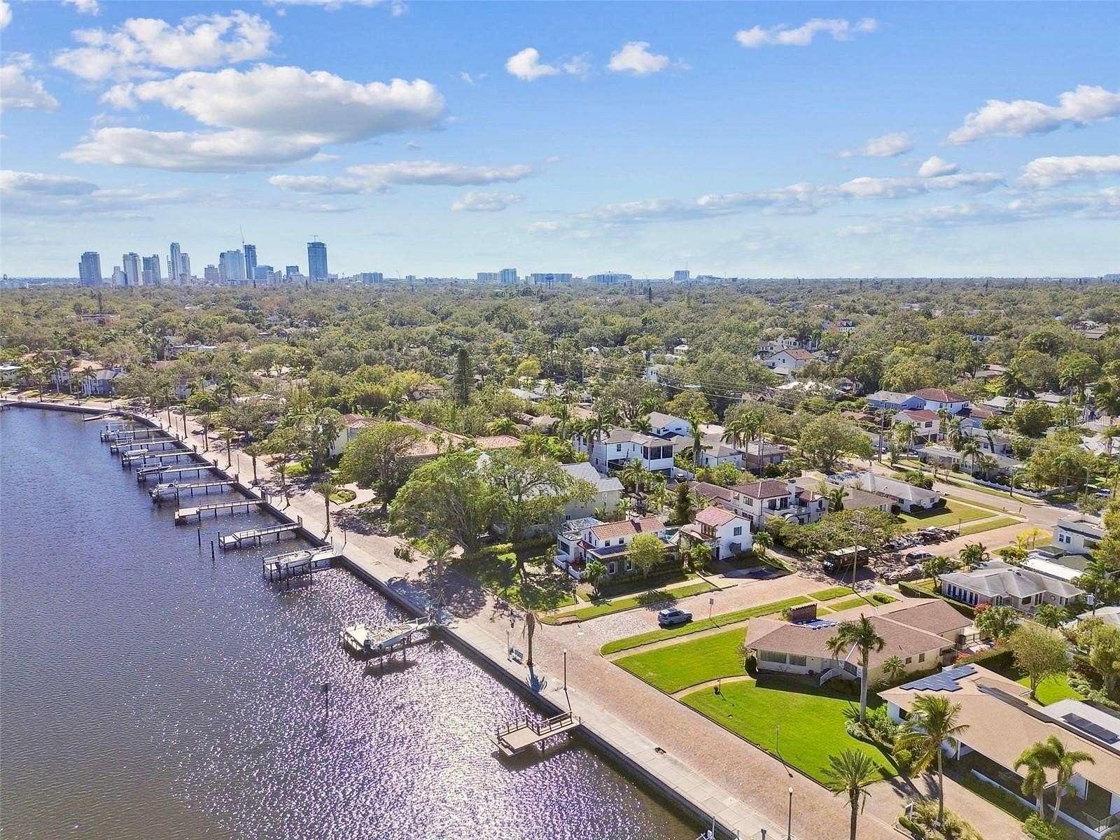 0.41 Acres of Land for Sale in St. Petersburg, Florida