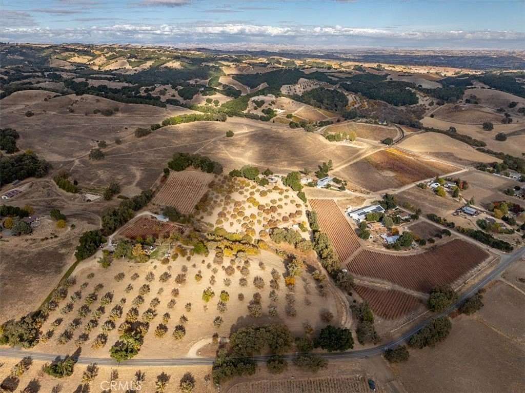 15.61 Acres of Land with Home for Sale in Paso Robles, California