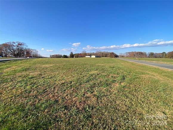 2.835 Acres of Mixed-Use Land for Sale in Harmony, North Carolina