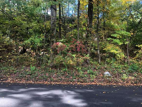 0.98 Acres of Residential Land for Sale in Putnam Valley, New York