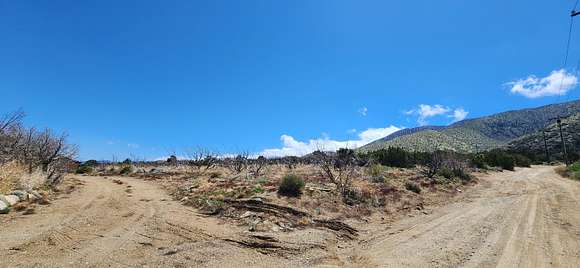 0.9 Acres of Land for Sale in Juniper Hills, California