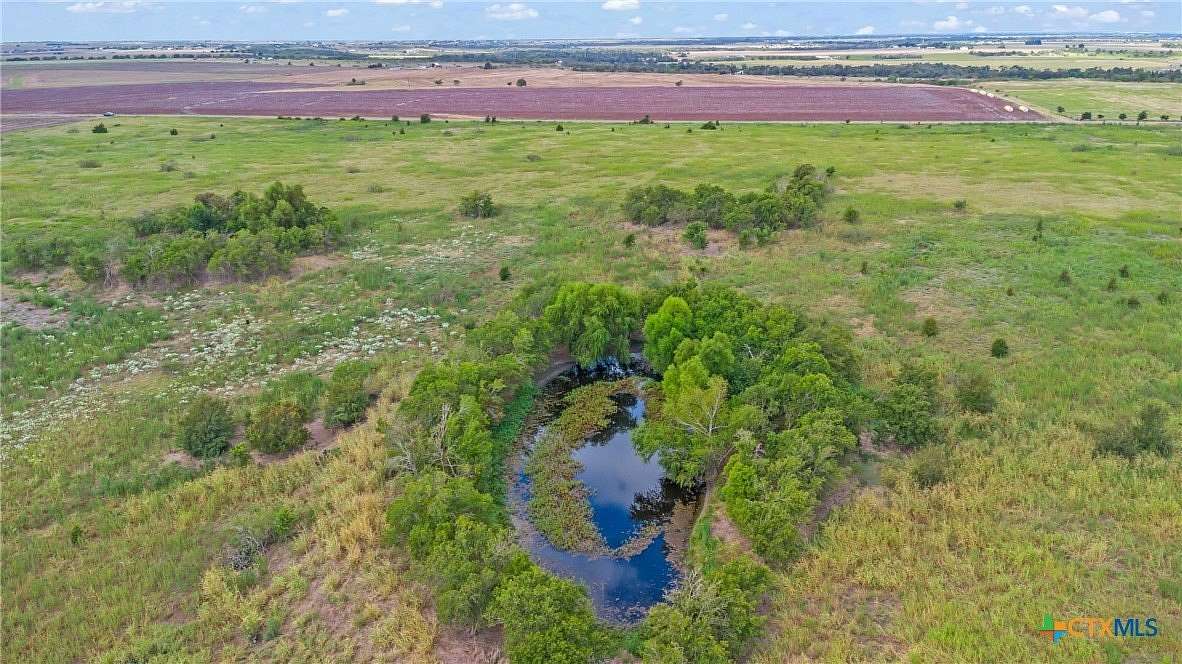 150 Acres of Land for Sale in Coupland, Texas