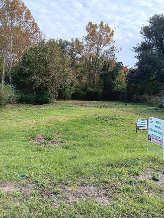 0.25 Acres of Commercial Land for Sale in Chatom, Alabama