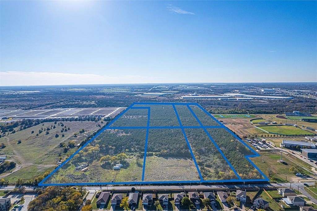 7.73 Acres of Residential Land for Sale in Hutchins, Texas