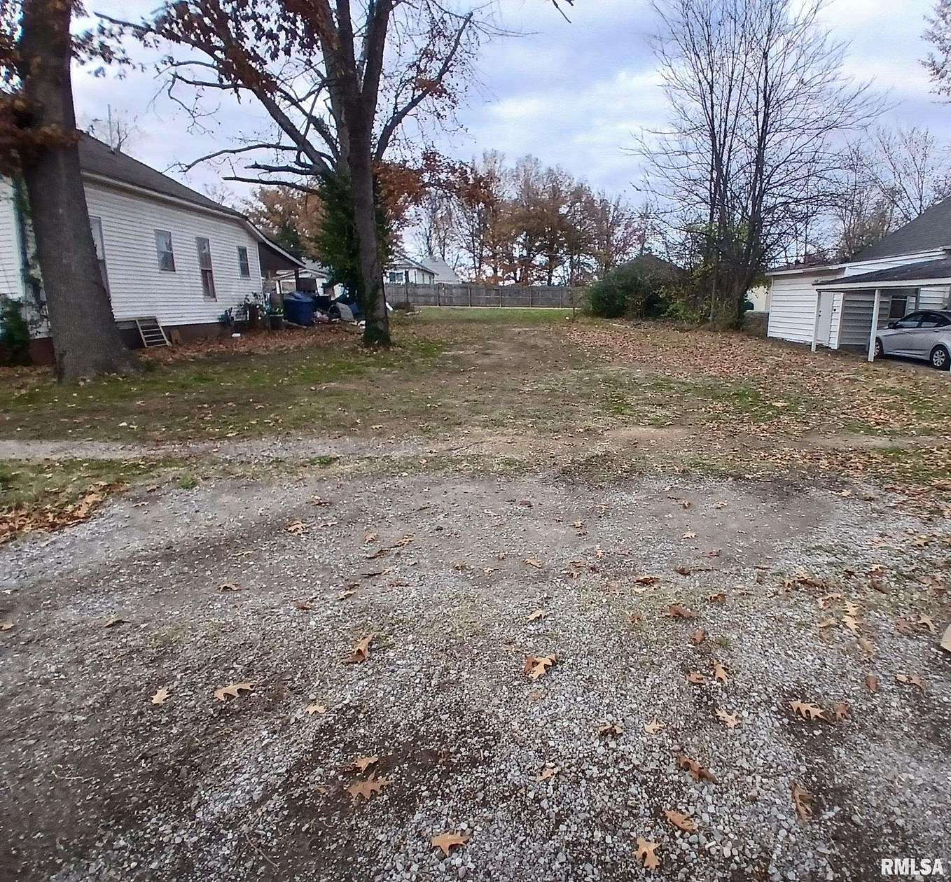 Residential Land for Sale in Eldorado, Illinois