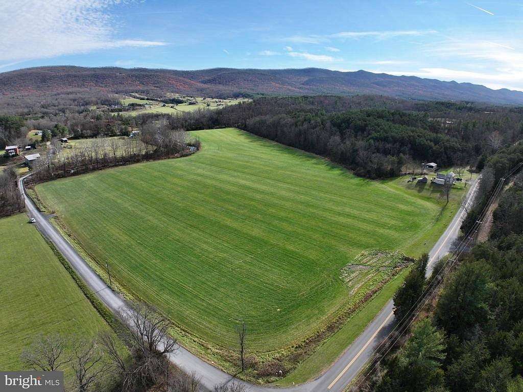 25.63 Acres of Recreational Land for Sale in Fort Valley, Virginia